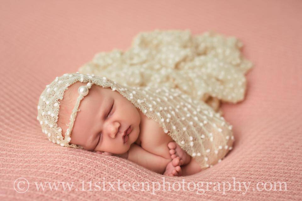 Dark Cream Popcorn Stretch Knit Baby Wrap and Headband - Beautiful Photo Props