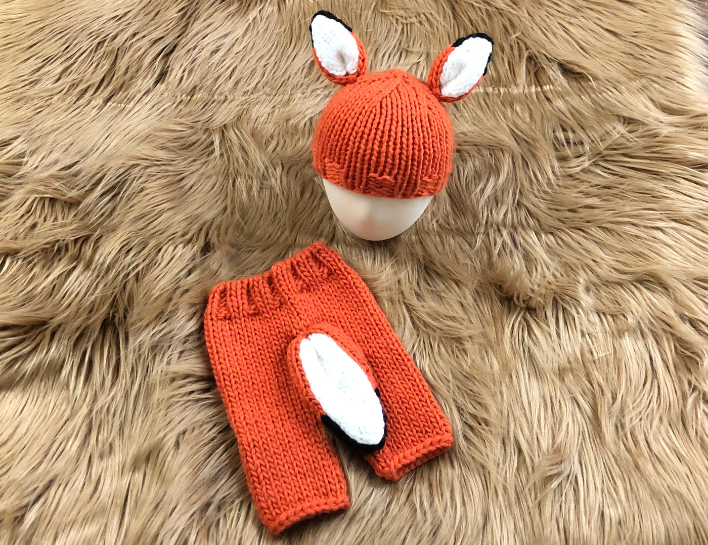 Fox Hat and Pants With Tail Newborn Baby Set - Beautiful Photo Props