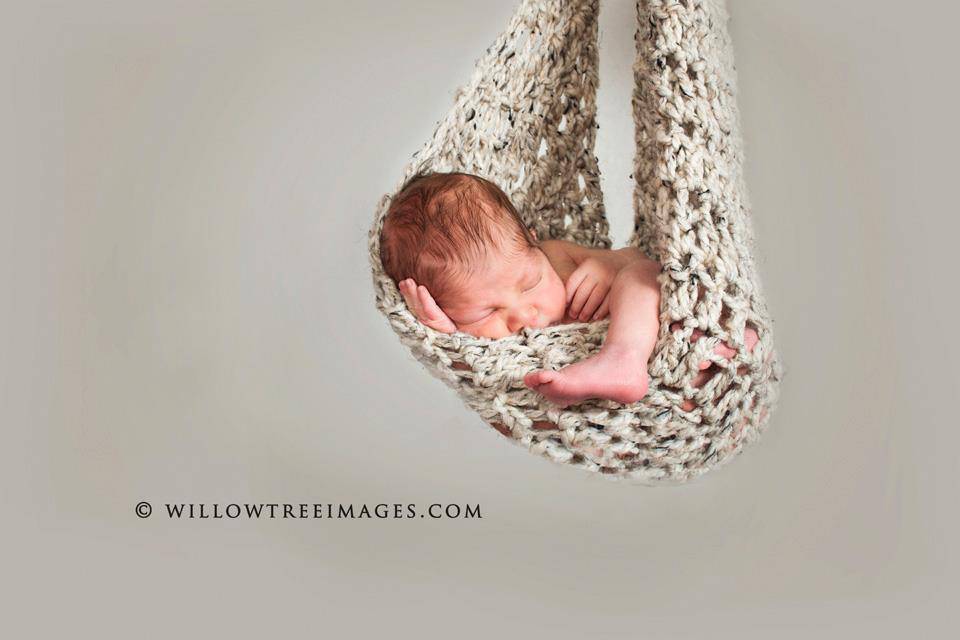 Oatmeal Newborn Hammock Pod