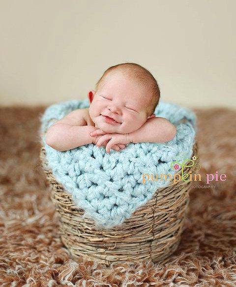 Newborn Powder Puff Baby Blanket - Beautiful Photo Props