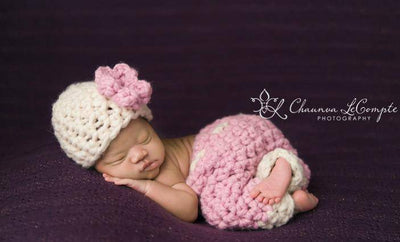 Newborn Pants and Hat Set Pink Cream - Beautiful Photo Props