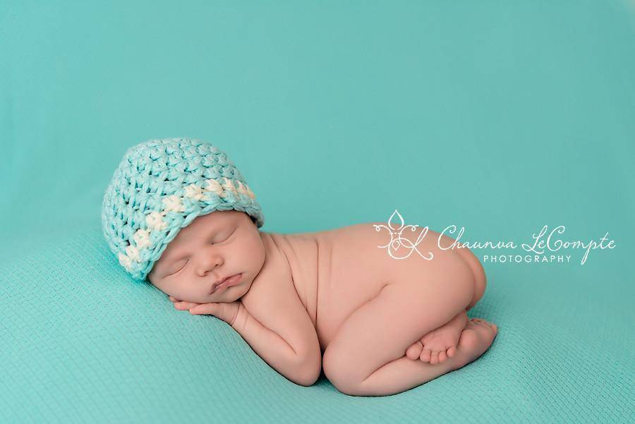 Baby Blue & Cream Cotton Newborn Striped Hat - Beautiful Photo Props