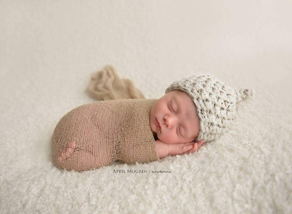 SET Oatmeal Tweed Knot Hat & Natural Tan Stretch Knit Wrap - Beautiful Photo Props