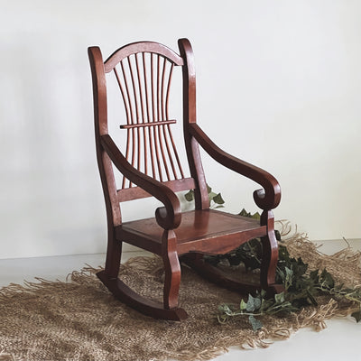 Wooden Posing Rocking Chair Newborn Photography - Beautiful Photo Props
