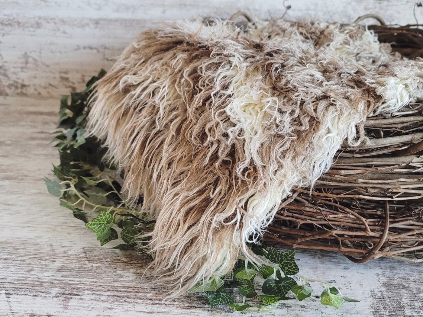 SET Wood Nest, African Flokati Fur, Baby Wraps - Beautiful Photo Props