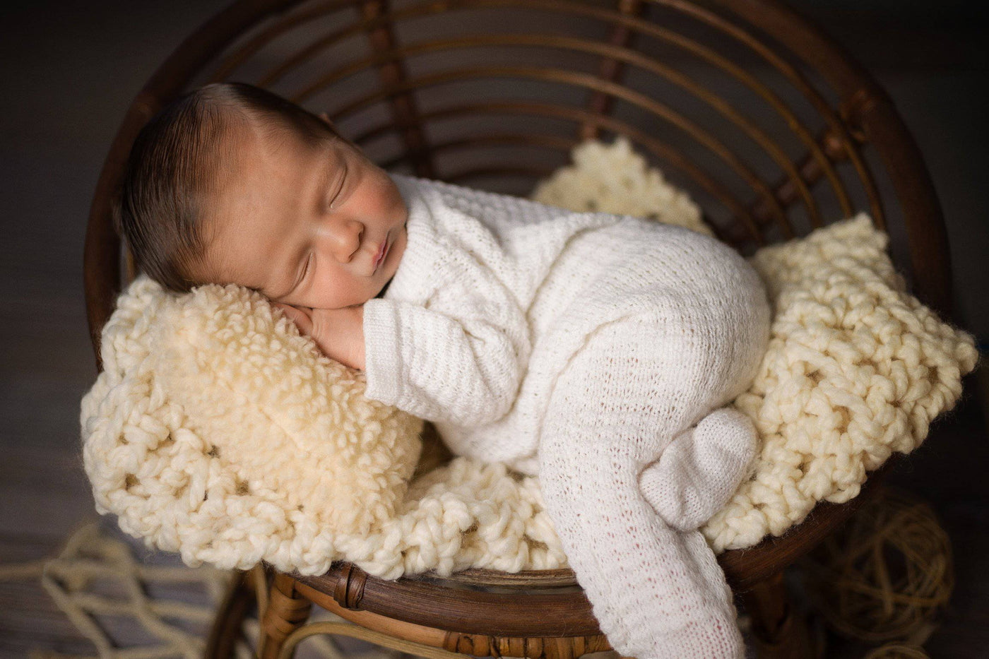 Newborn Cream Baby Blanket - Beautiful Photo Props