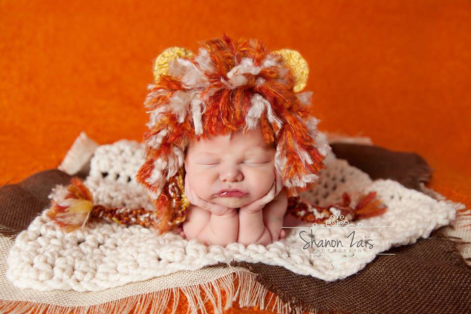 Chunky Light Cream Baby Blanket - Beautiful Photo Props