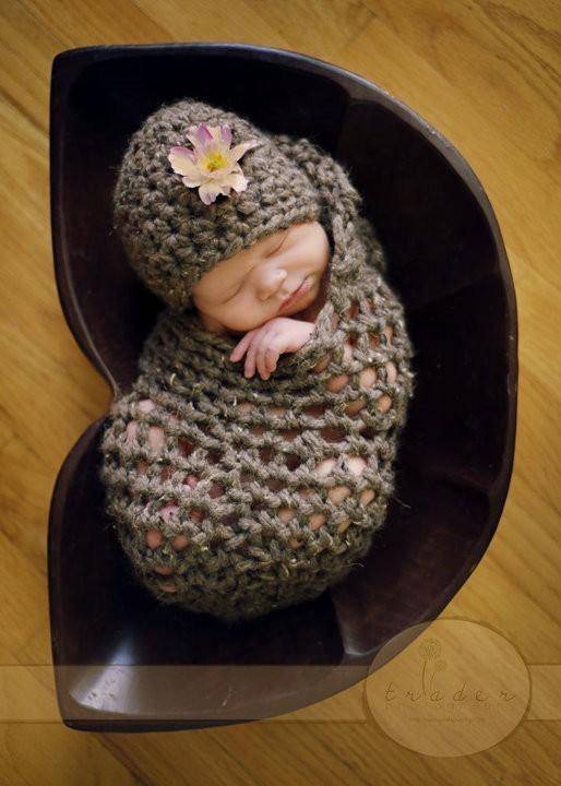 Newborn Barley Hat And Cocoon Set - Beautiful Photo Props