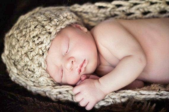 Oatmeal Baby Bowl And Hat Set - Beautiful Photo Props