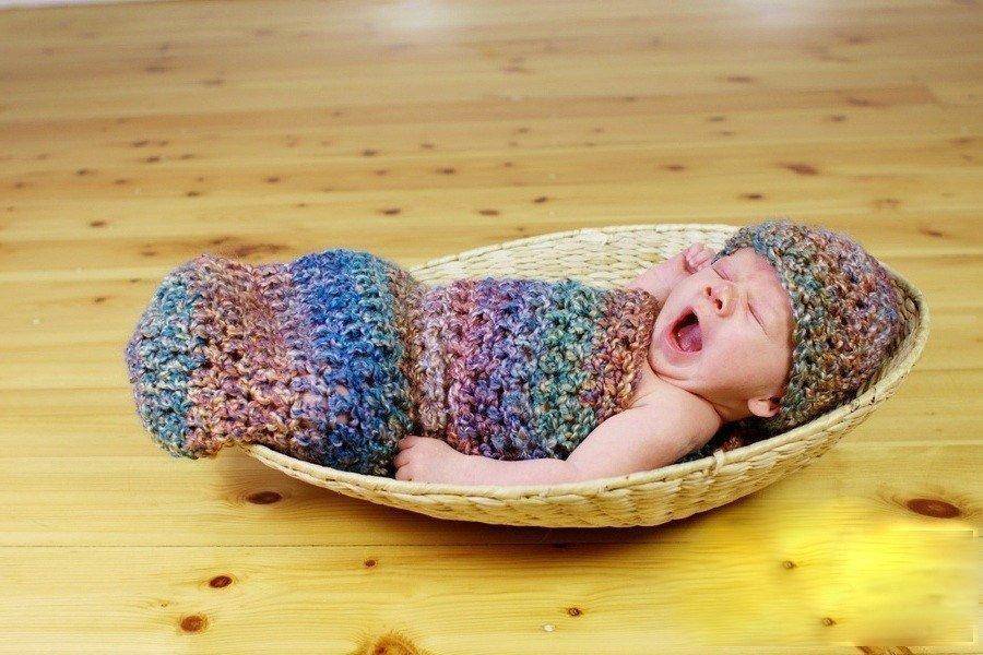 Newborn Watercolors Cocoon And Hat Set - Beautiful Photo Props