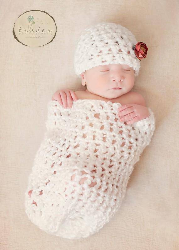 Snow White Newborn Cocoon And Hat Set - Beautiful Photo Props
