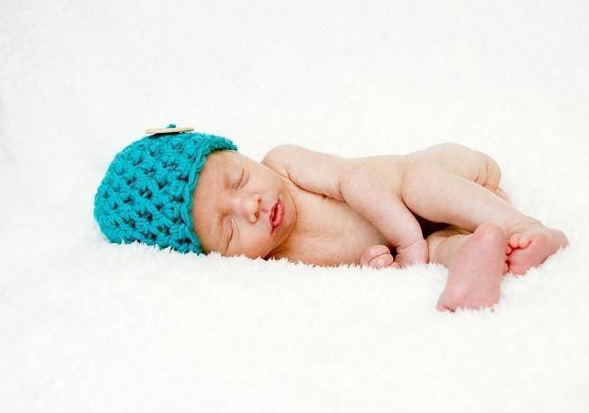 Aqua Blue Button Baby Hat - Beautiful Photo Props