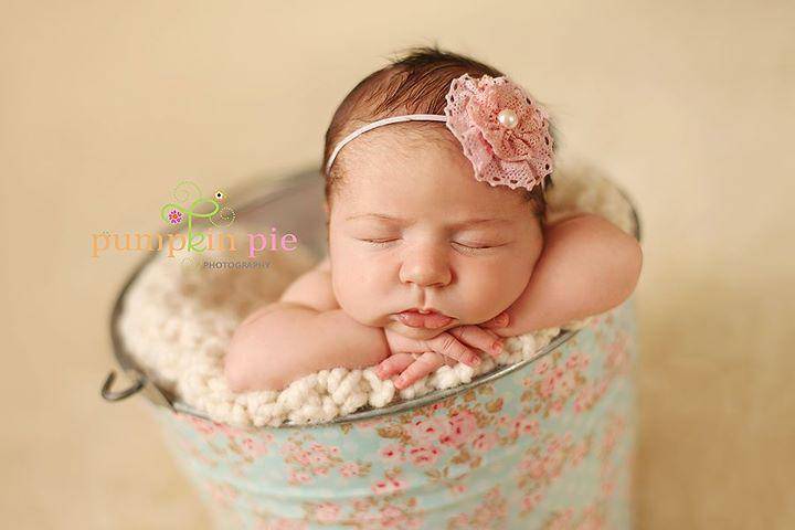 Newborn Cream Baby Blanket - Beautiful Photo Props