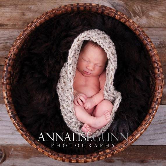 Chunky Oatmeal Baby Bowl Newborn Egg - Beautiful Photo Props