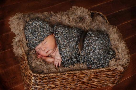 Blue Browns Newborn Hat And Cocoon Set - Beautiful Photo Props