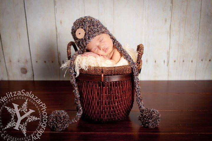 Newborn Button Pom Hat Blue Brown - Beautiful Photo Props