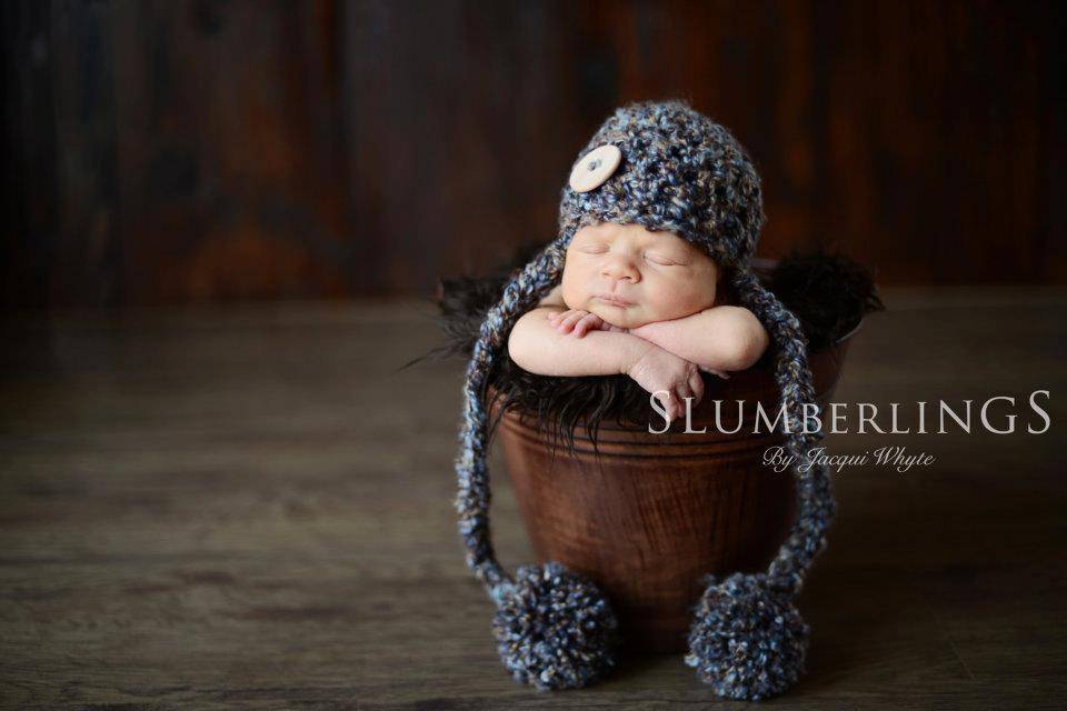 Newborn Button Pom Hat Blue Brown - Beautiful Photo Props