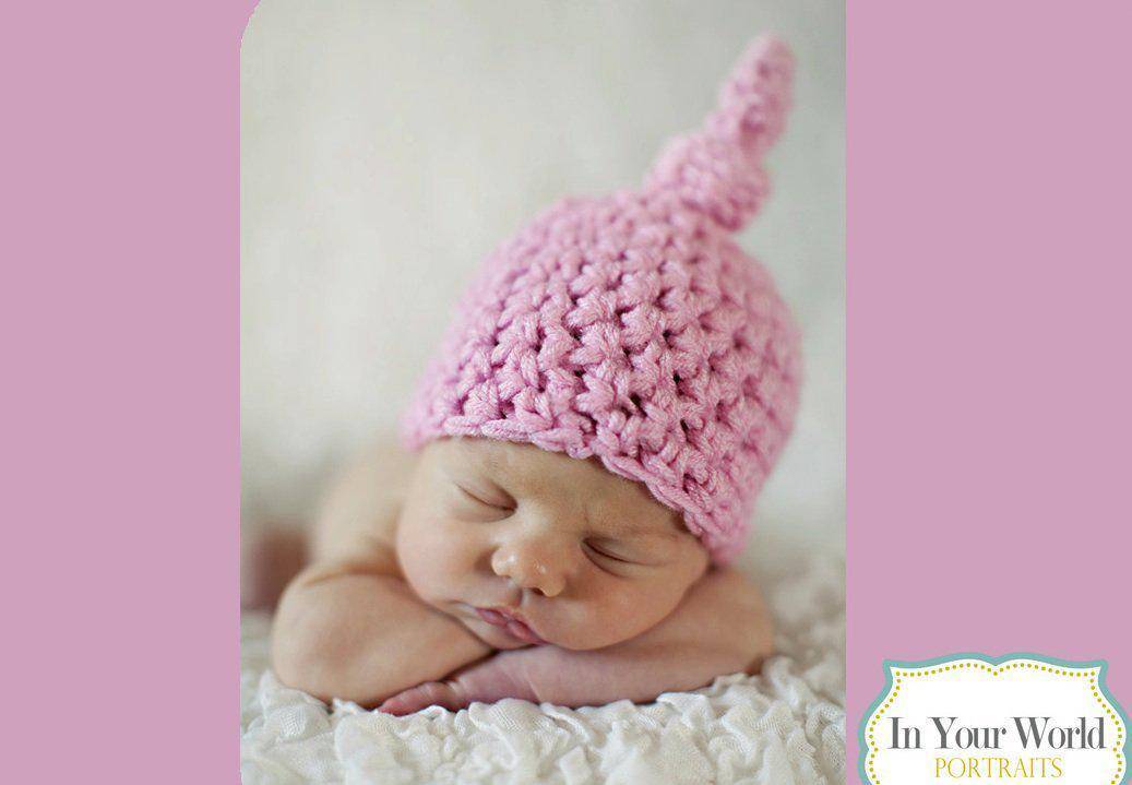 Soft Pink Newborn Knot Hat - Beautiful Photo Props