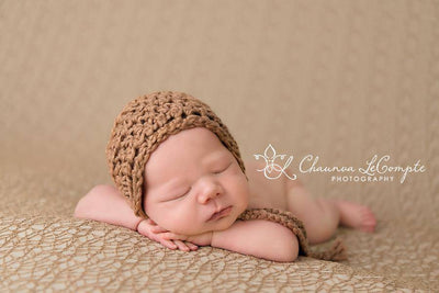 Simply Cotton Baby Bonnet in Pecan - Beautiful Photo Props