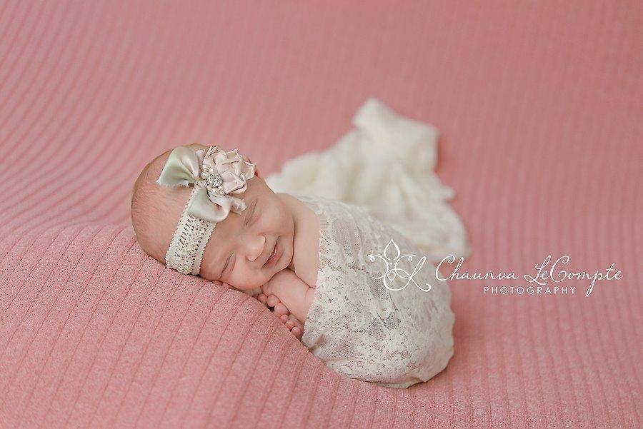 Stretch Lace Wrap in Cream - Beautiful Photo Props