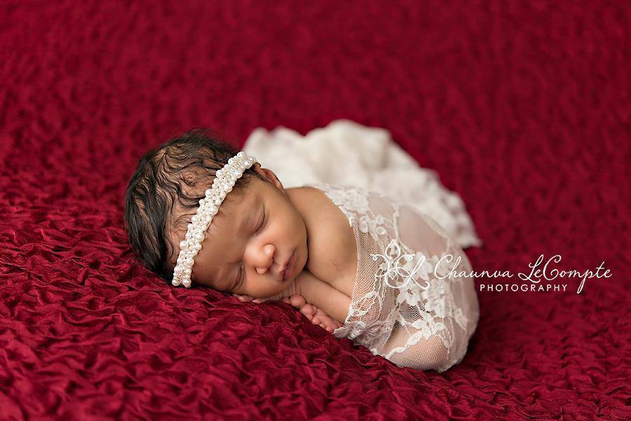 Stretch Lace Wrap in Cream - Beautiful Photo Props