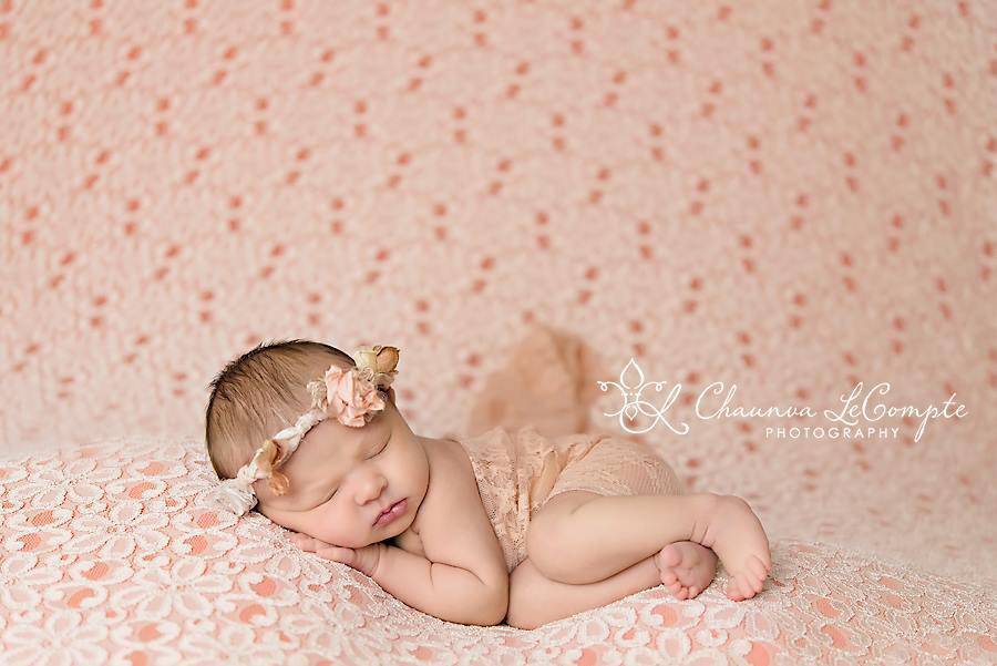 Stretch Lace Wrap in Peach - Beautiful Photo Props
