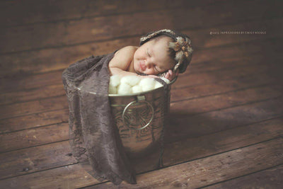Stretch Lace Wrap in Toffee Brown - Beautiful Photo Props