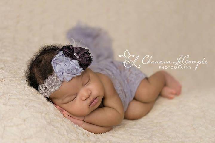 Stretch Lace Wrap in Lilac - Beautiful Photo Props