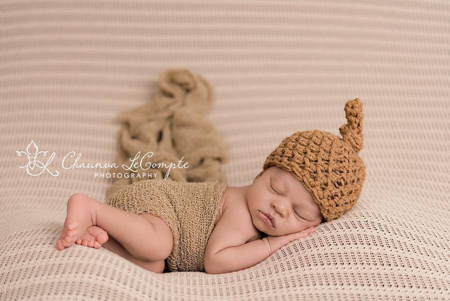 SET Camel Brown Knot Hat & Stretch Knit Wrap - Beautiful Photo Props