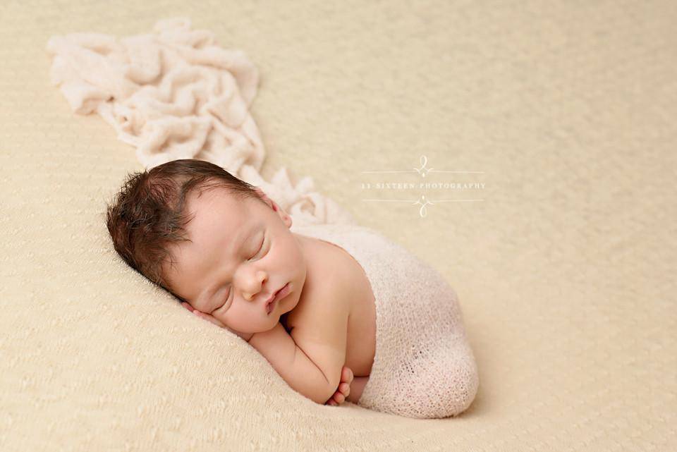 Cream Stretch Knit Baby Wrap - Beautiful Photo Props