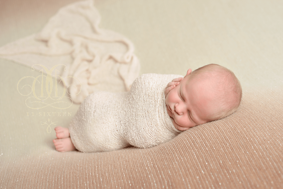 Cream Stretch Knit Baby Wrap - Beautiful Photo Props