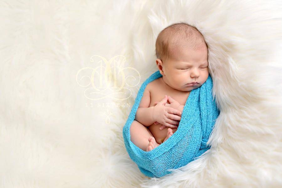 Stretch Knit Wrap in Turquoise Blue - Beautiful Photo Props