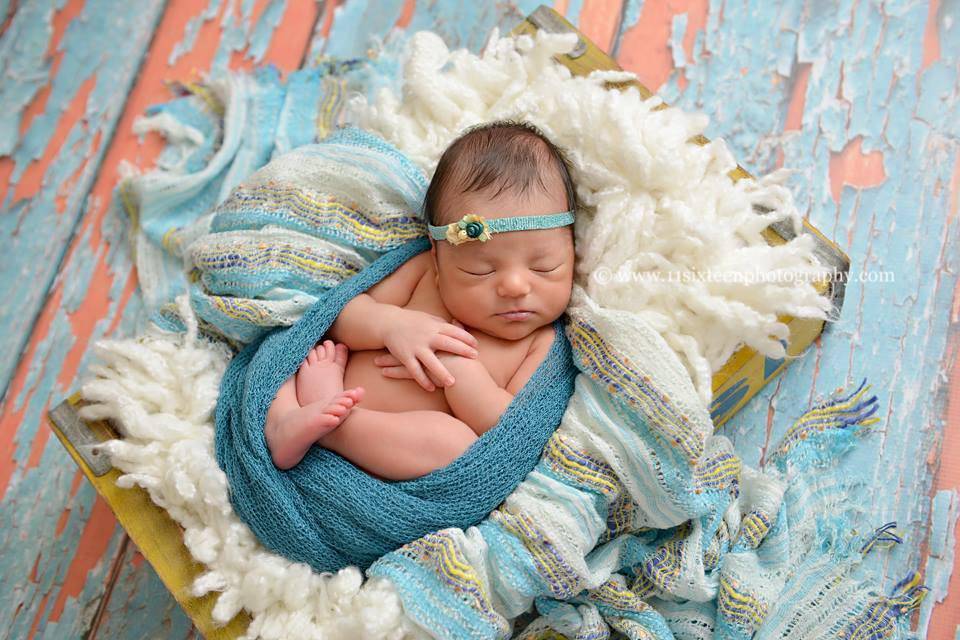 Medium Teal Stretch Knit Wrap - Beautiful Photo Props