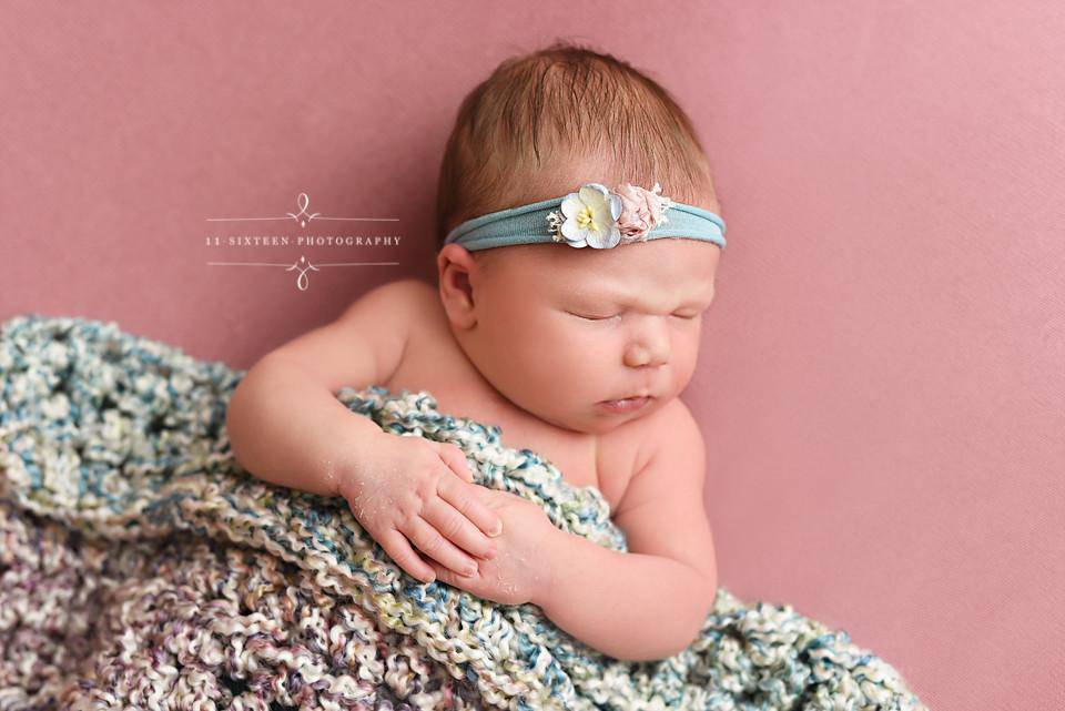 Tudor Homespun Newborn Baby Blanket - Beautiful Photo Props