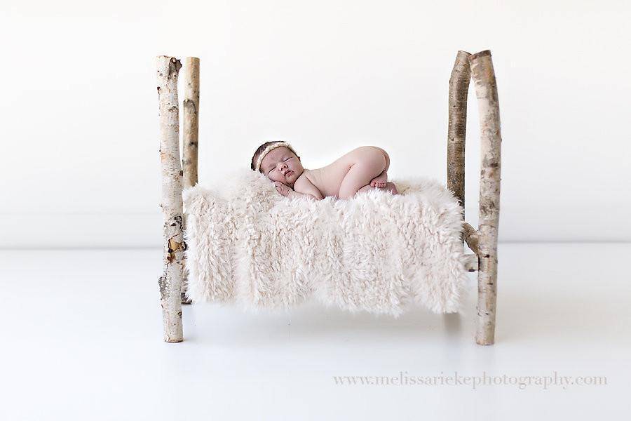 SET Cream Minkyak Faux Fur and Ruffle Wrap Photography Prop - Beautiful Photo Props