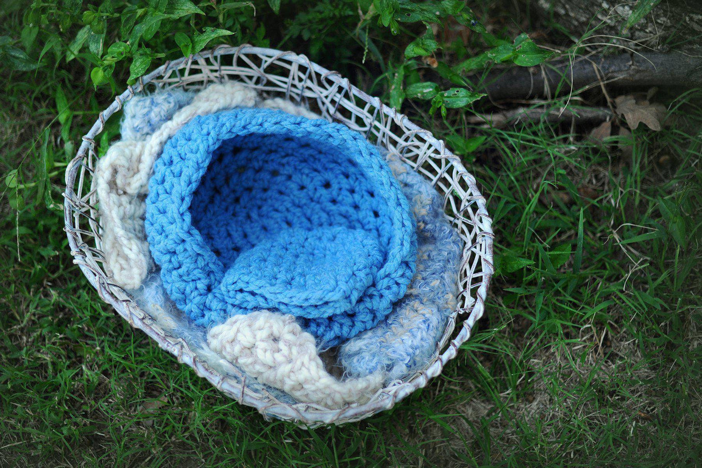 Sky Blue Baby Bowl And Hat Set - Beautiful Photo Props