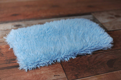 Baby Blue Minkyak Faux Fur Photography Prop Rug - Beautiful Photo Props