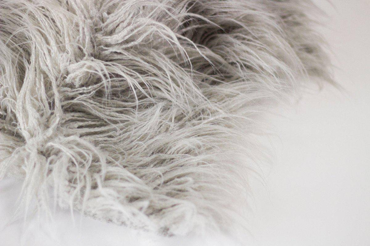 Light Gray Faux Flokati Alpaca Fur Rug Newborn Photography Prop - Beautiful Photo Props