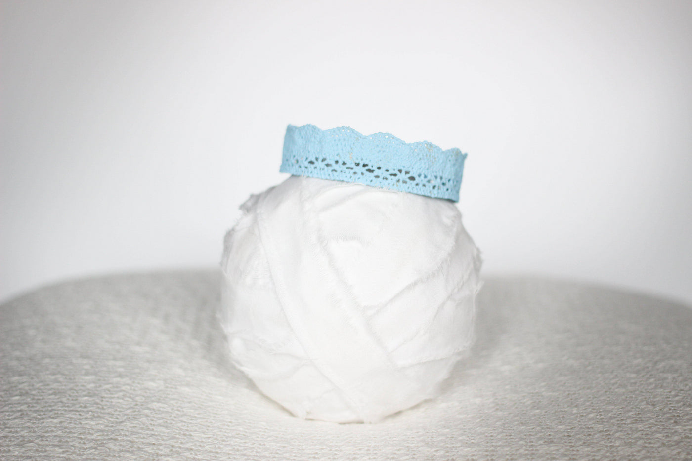 William Newborn Lace Baby Crown - Beautiful Photo Props