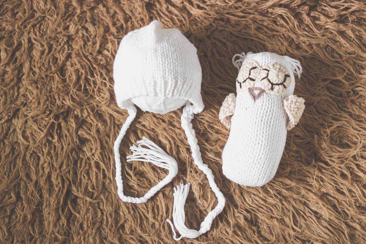 SET Cream Newborn Bonnet Hat and Stuffed Owl - Beautiful Photo Props