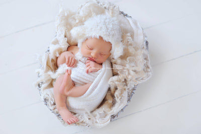 White Cloud Woven Fabric Newborn Wrap - Beautiful Photo Props