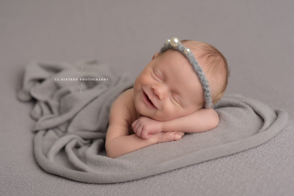 Light Gray Triple Pearls Mohair Halo Tieback Headband - Beautiful Photo Props
